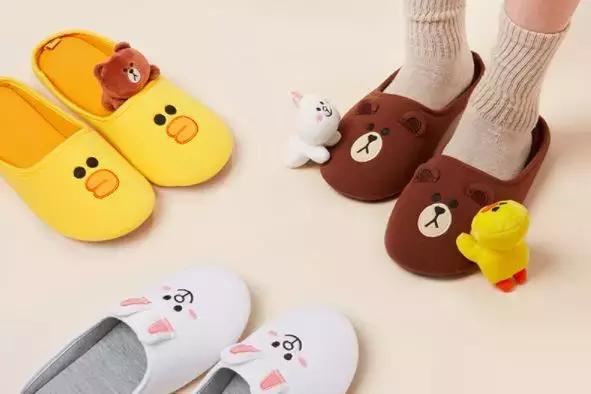 情人节收了一堆礼物,情人节送什么口红香水合适