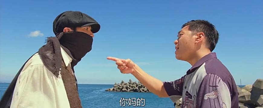 谁说国内没有歌舞片，难道忘了周杰伦的《天台爱情》？