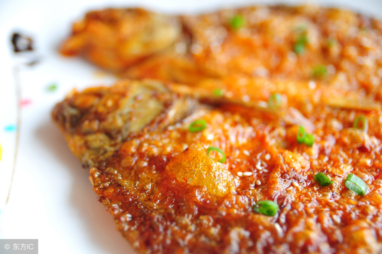 教你煎鱼不破皮的方法,煎鱼老破皮是什么原因