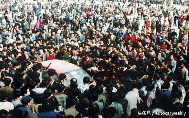 带你回忆国民情怀车老夏利,今天带你回忆国民情怀车老夏利