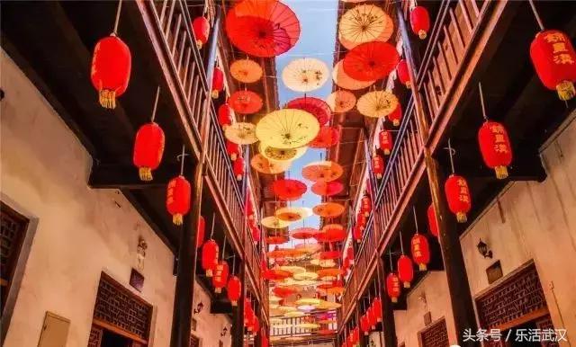 武汉春节新玩法,有一种过年叫宅在家里