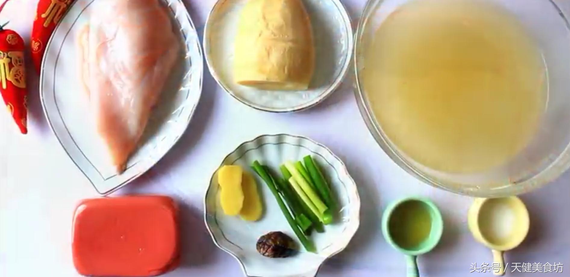 上汤冬笋鸡丝,冬笋鸡胸正宗做法