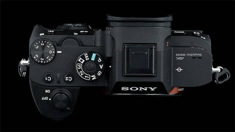 与索尼a7r3可以媲美的微单 (索尼a7r3和eos微单哪个好)