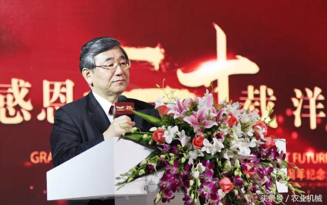 员工人数大增,员工数量不断增长