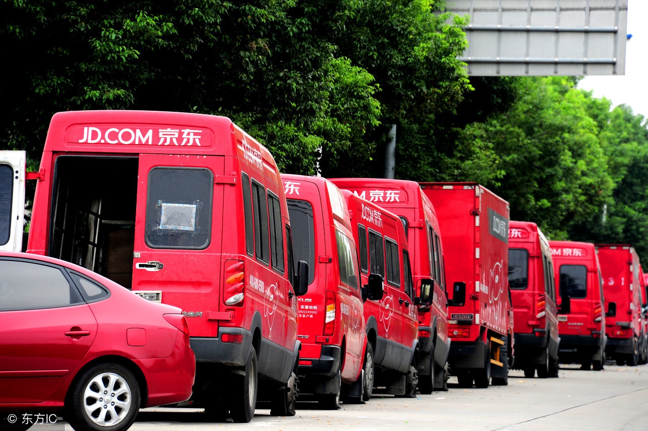 苏宁和京东的电器哪家好,京东电器和苏宁哪个靠谱