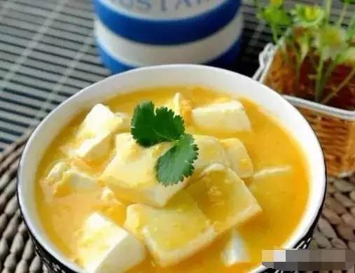 1块豆腐,豆腐补钙是牛奶的几倍