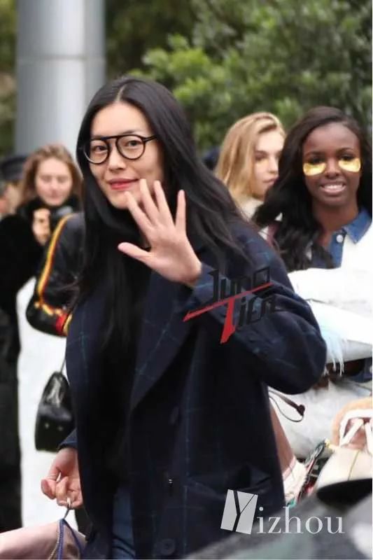 眼纹小熨斗冻干眼膜,眼纹小熨斗好用吗