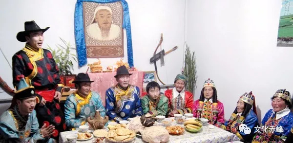 查干萨日蒙古族歌曲,蒙古族的查干萨日春节