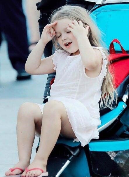 同样富养女的贝嫂为何好评不断，反观李湘却被国人骂惨？