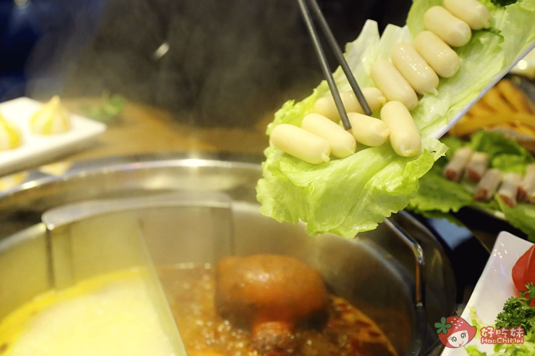 首家会发光的水晶烤鱼，会起飞的火锅自带霸气特效，打响2月第1战