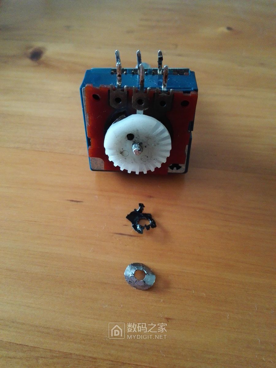 甲类功放电位器维修视频,新德克功放电位器维修