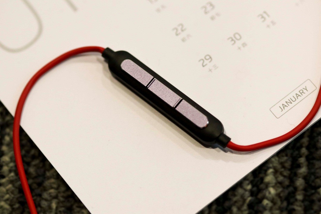 1more降噪最好的耳机,1more入耳式耳机推荐