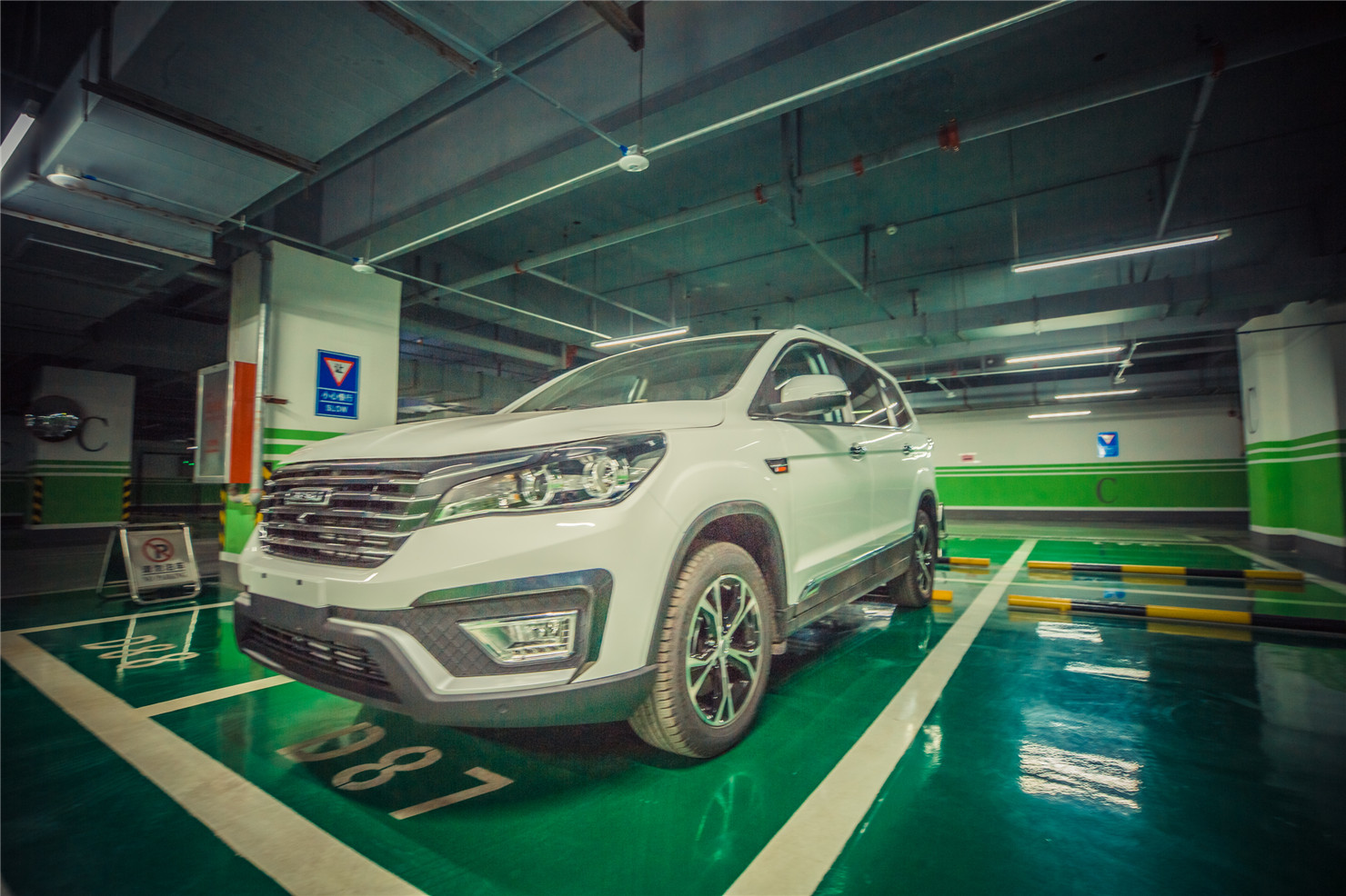 驾比速T5，冬日太原暖心游