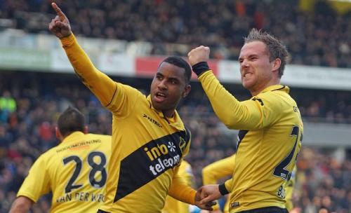 足球盘口分析：荷甲-机构诱下盘，布雷达有望赢球2月7日