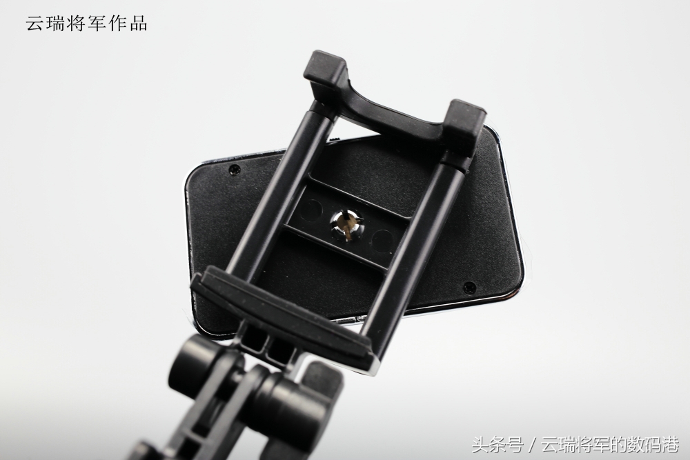 摄影用自拍杆技巧,手机自拍杆怎么连接手机拍照