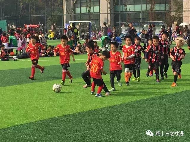 即使暂时不理解,也请给这个选择Hard模式的足球小将一点掌声