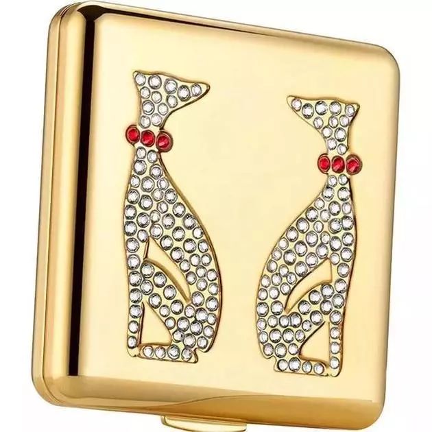 看完这些大牌的狗年定制,我都不想属狗了