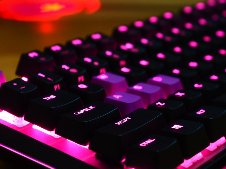 澶у巶鏃犵嚎rgb閿洏,閰峰喎mk750鏈烘閿洏