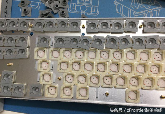 niz静电容键盘手感 (niz静电容键盘为什么这么贵)