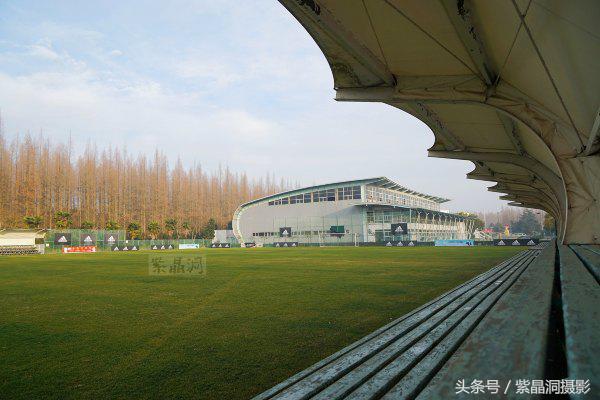 武磊身价能涨到2000万欧吗,武磊最新身价达2000万欧