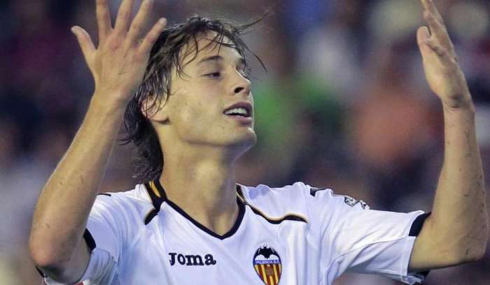 只闻新人笑哪见旧人哭完整版,只闻新人笑哪见旧人哭