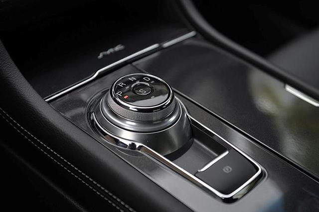 福特高顶车20万,福特轿车20万左右车款