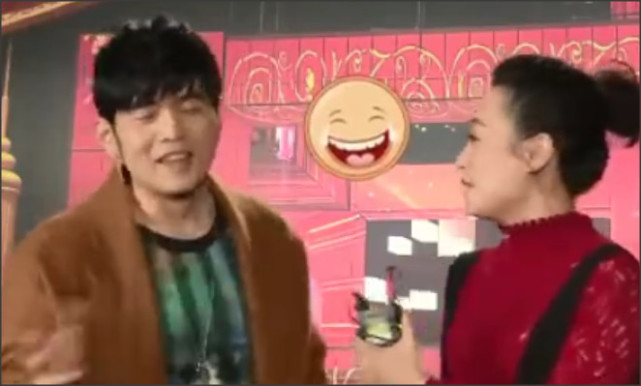 周杰伦喝奶茶屡教不改,周杰伦真的是喝奶茶胖的吗