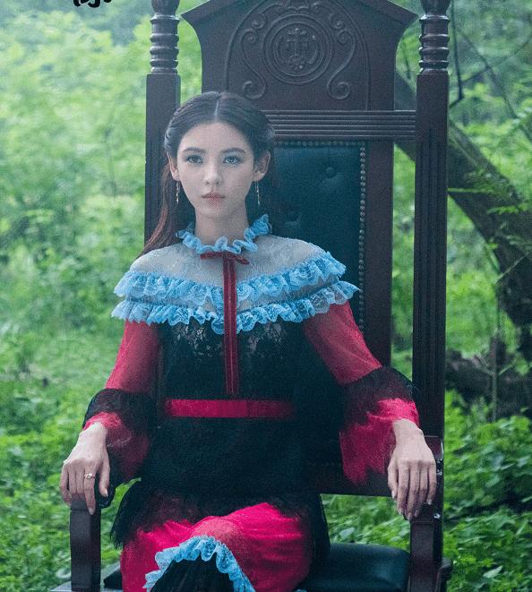 双世宠妃邢昭林眨眼,双世宠妃邢昭林身边的侍卫