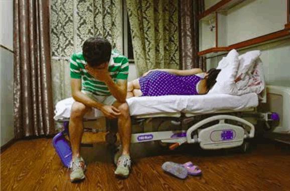 一位妇产科男医生给我接产，结果老公的反应却亮了！