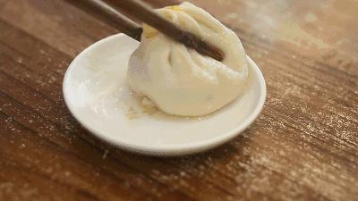 中国哪里的包子最好吃？广东叉烧包、天津狗不理、上海小笼包、成都韩包子、开封灌汤包、扬州三丁包……
