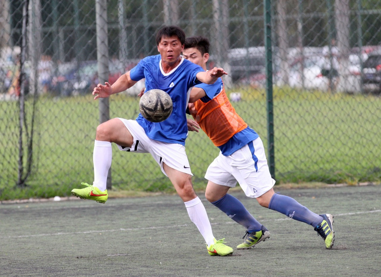 厦门举办首届11人制足球联赛,2017厦门市足球联赛