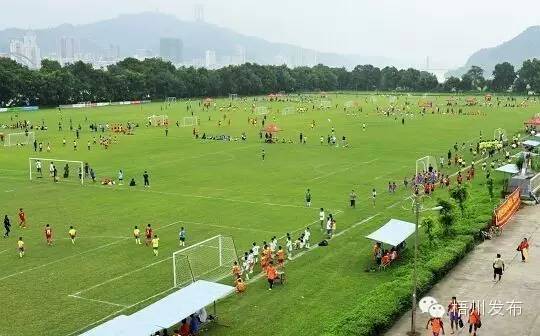 喜欢男生的100个理由,喜欢足球明星的理由