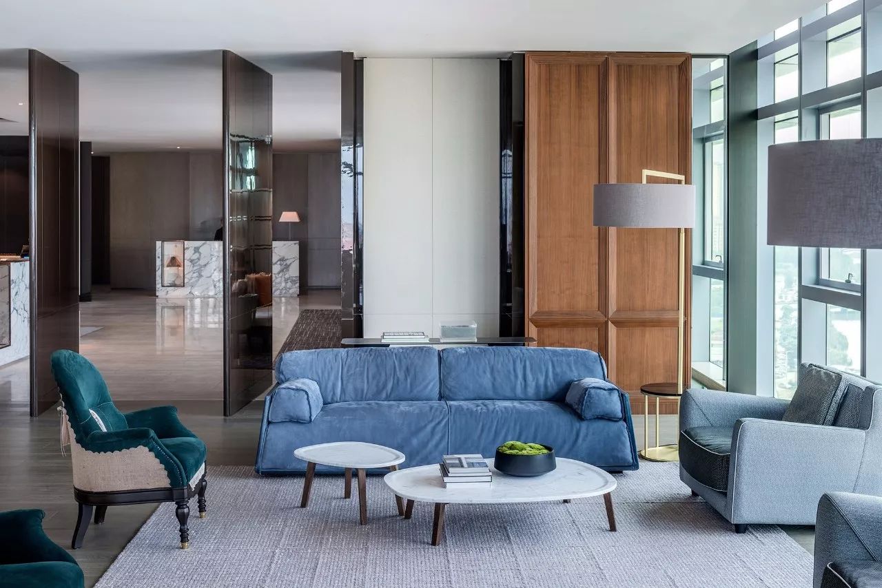 ccd香港郑中设计事务所待遇,ccd郑中设计环球中心