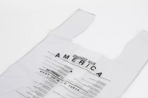 巴黎世家卖1万2的塑料袋,巴黎世家稀奇古怪的垃圾袋