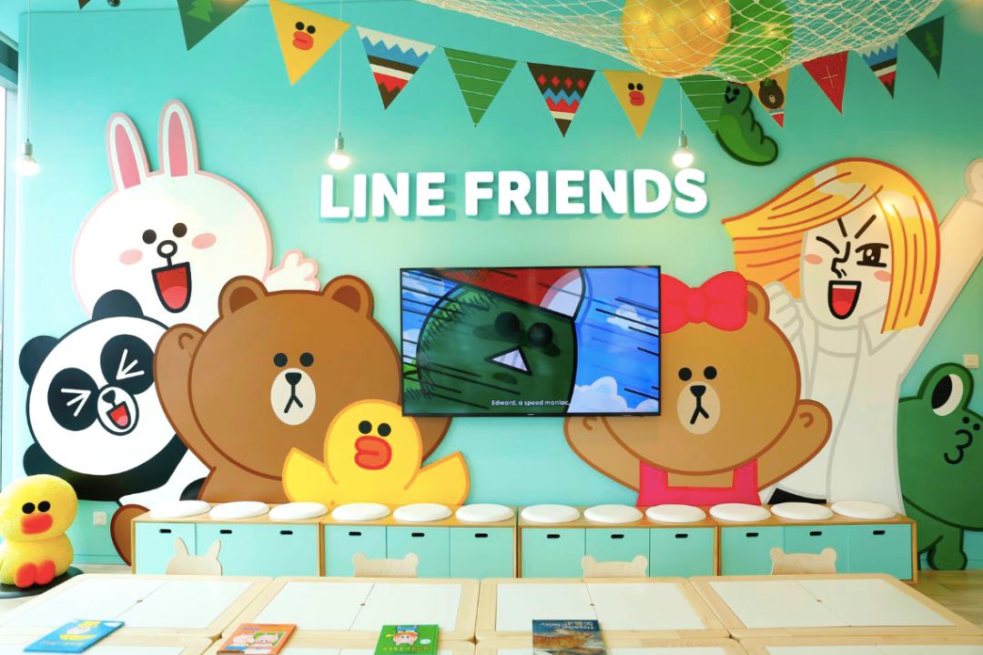 睡进220米高空上的云端酒店，玩转网红LINEFRIENDS乐园，新晋亲子游地标来袭！