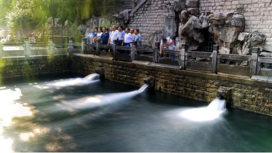 灵动的泉韵，来一场游老街感受老城风味的亲水之旅吧！