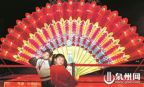 泉州元宵灯会2019年,2018泉州元宵花灯俏狗灯最受宠