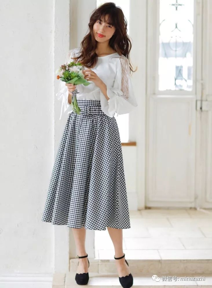 春季保暖时尚日系穿搭,300块搞定春季衣服