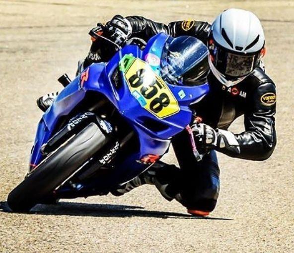 男人爱机车,男人爱机车更爱心中的梦