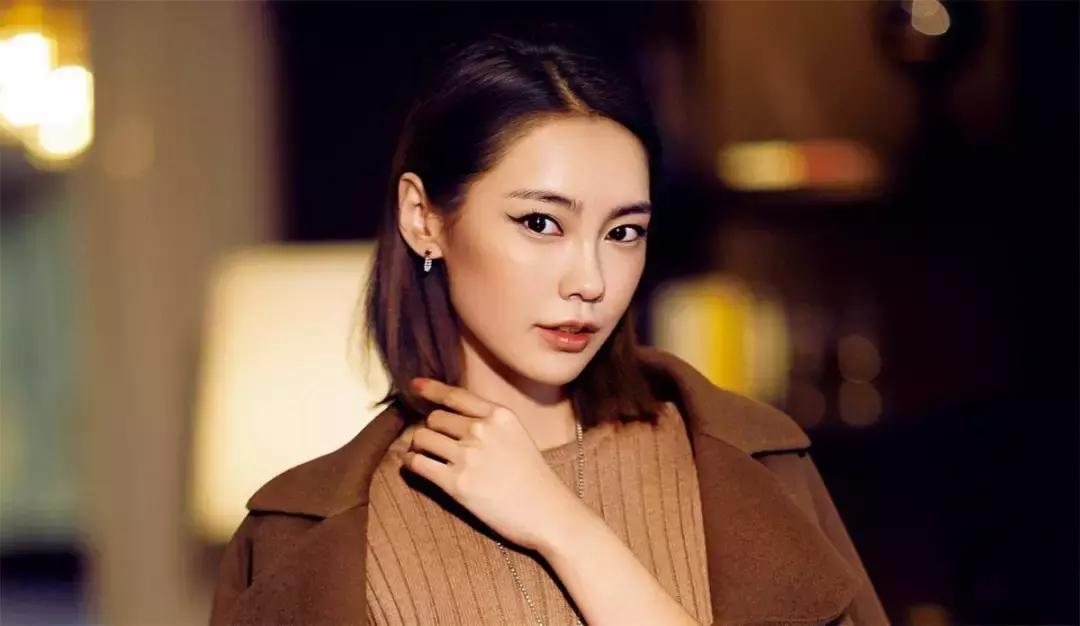 这两天自拍出现次品了？那是因为你没用好光，快调！