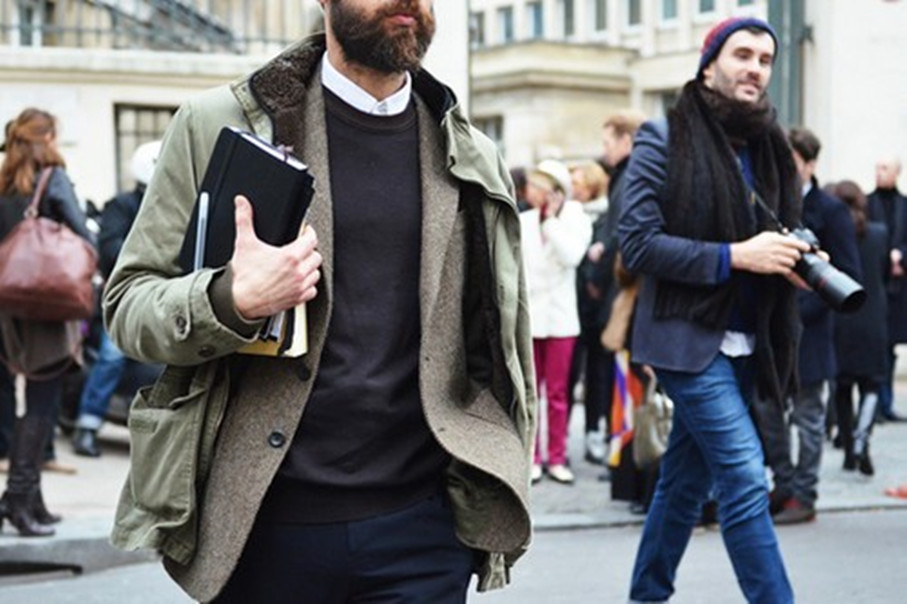 大家衣服一般穿多久才能扔掉,衣服应该多久扔一次