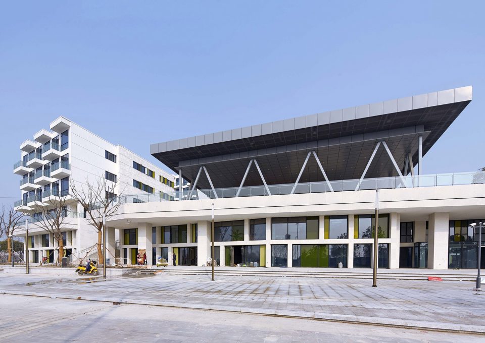 城中之城景华新苑,城中之城东原地产