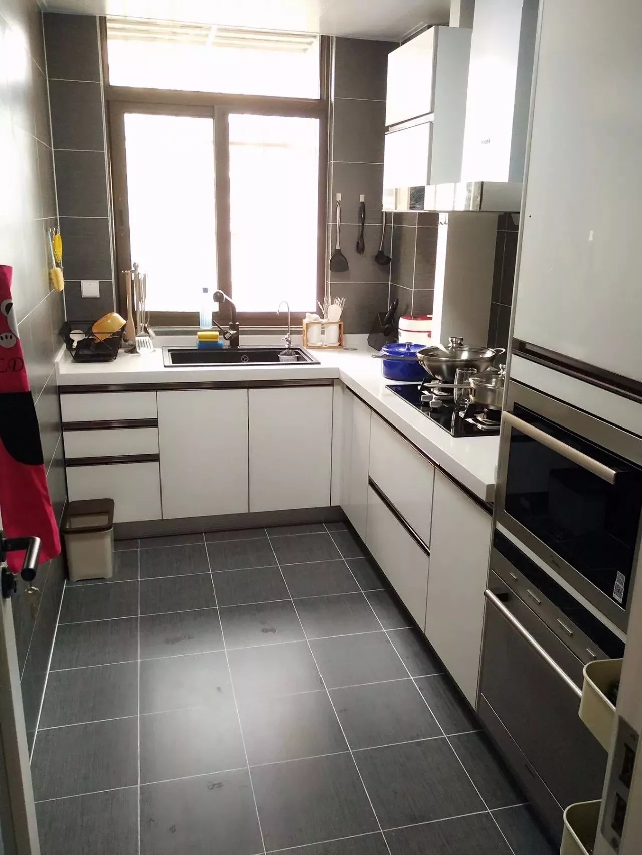 原来灰色也可以这么美,灰色砖时间久了好看不好看