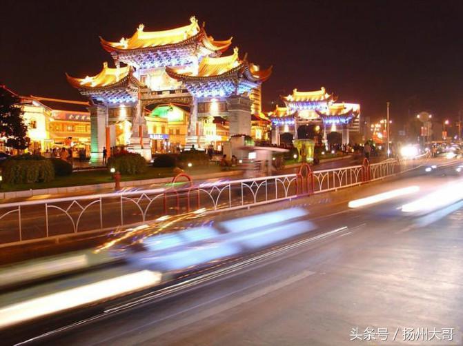 冬日乘飞机进*疆新**遇大雾,滞留银川机场一夜两天里遇到的有趣经历