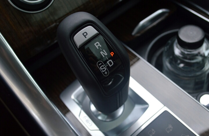 柴油路虎揽胜运动优缺点,路虎揽胜柴油运动的缺点