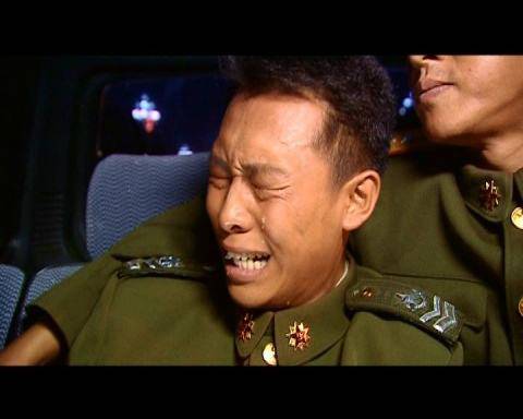 从一个跑龙套到大明星的电影,红海行动为什么挑中张译过人之处