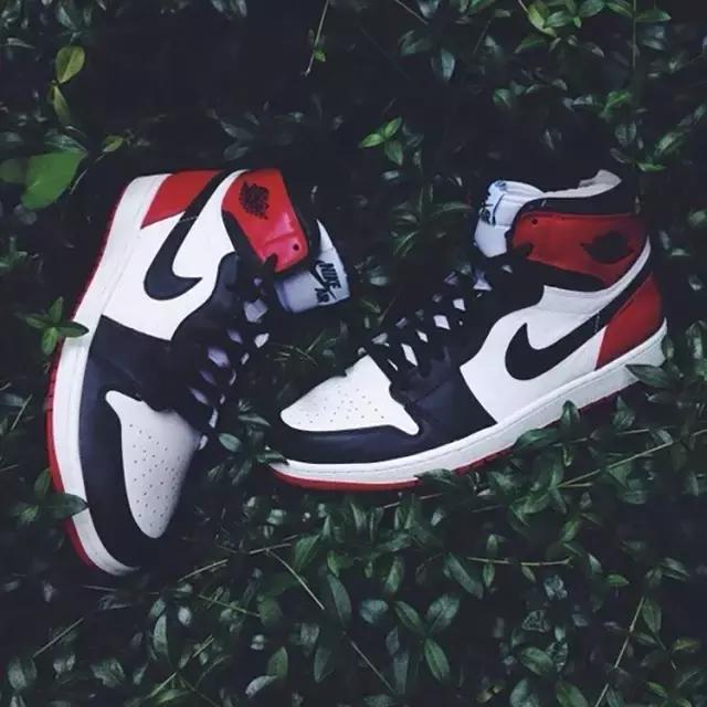 airjordan1发布第二年销量,airjordan1各种黑红复刻区别