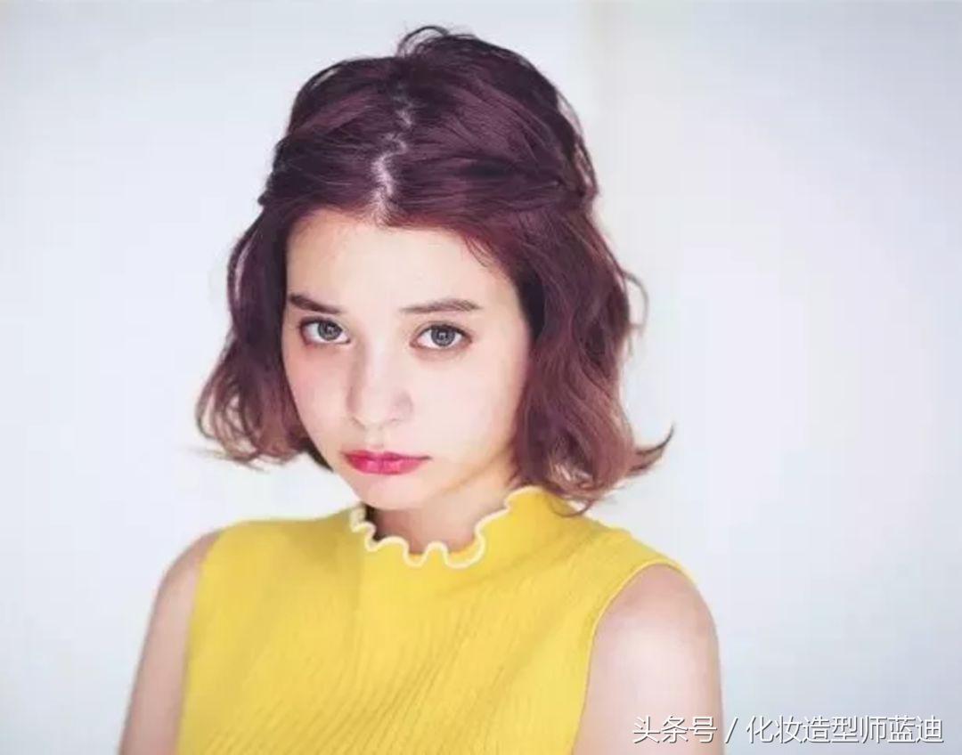 不伤头发且好看的简单编发教程,不想披头散发教你一招显年轻编发