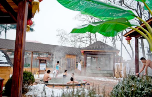 辽宁哪里最适合泡温泉经济实惠,辽宁泡温泉放松一下心情