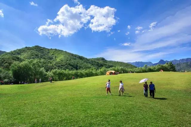 三月底去北京哪个公园比较好,几月去北京旅游最好攻略